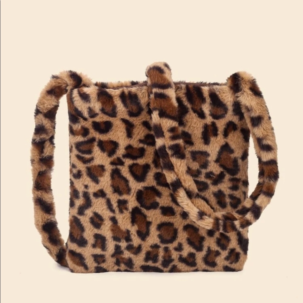 shoulder bag